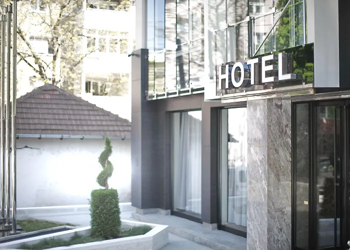 Nova City Garni Hotel Signature Collection